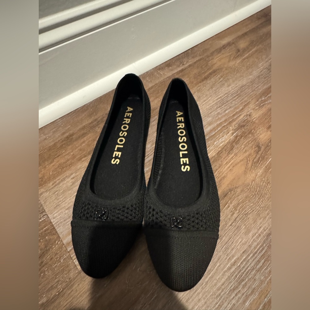 AEROSOLES Elegant Black Slip-On Shoes